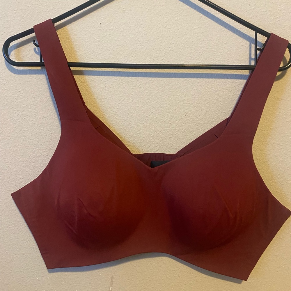 Knix catalyst sports bra